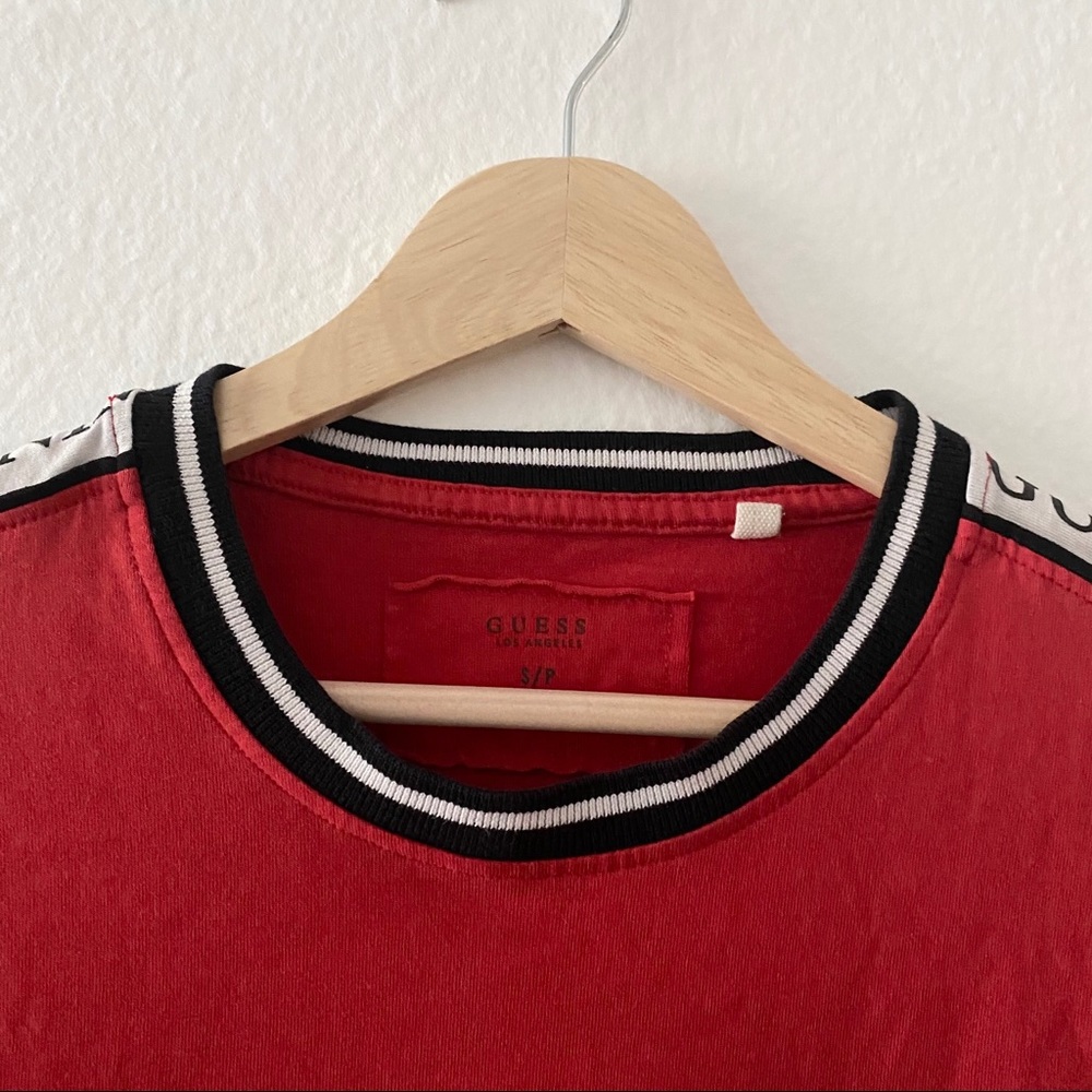 Guess Red Tee - Picture 2 of 3